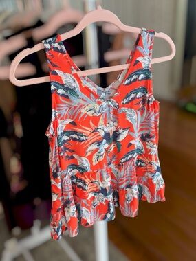 Sleeveless Floral Peplum Top